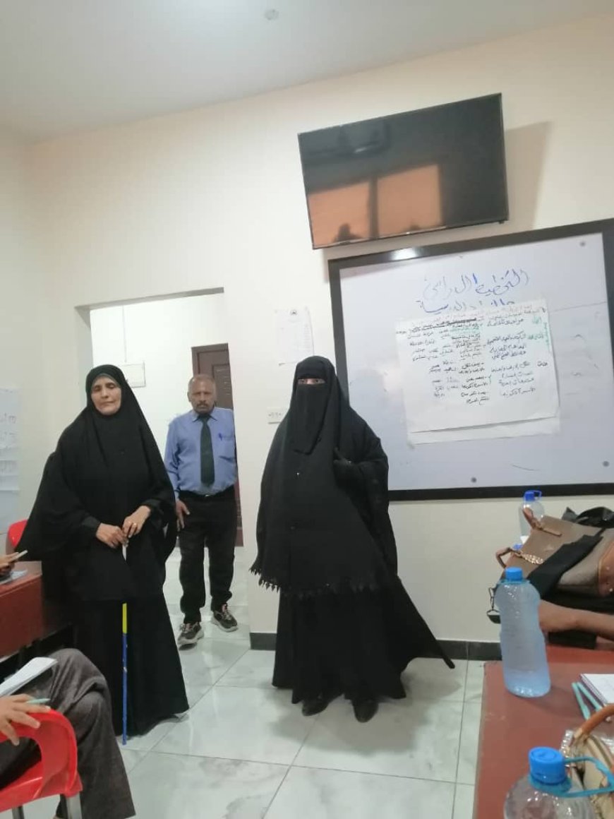 استعدادا للعام الدراسي الجديد:  *مدرسة نوري بخورمكسر عدن تدشن برنامج تدريب للمعلمات والوكلاء الفنيين 