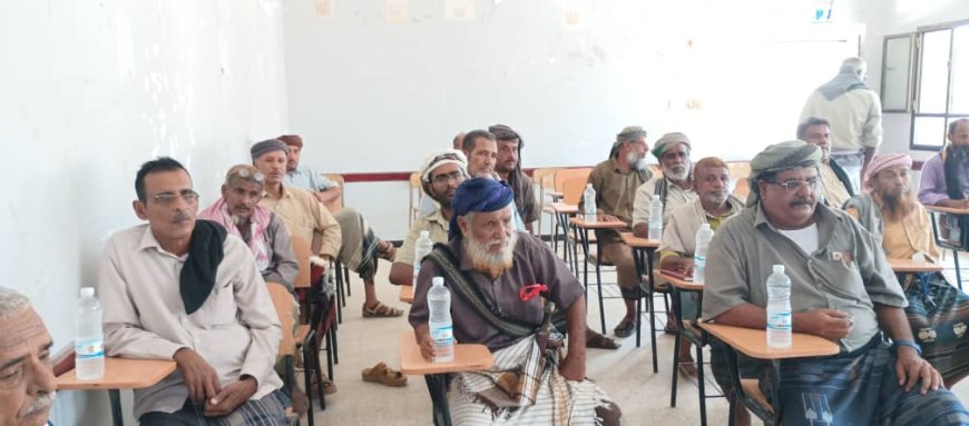 مجلس الآباء والتربية بميفعة يبحثان حلولًا لأزمة المعلمين واستعدادات العام الجديد