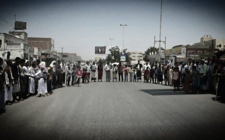 الساحات الوهمية في الحديدة تفضح زيف شعبية الحوثيين