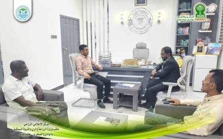 العامري وبن طليب يناقشان تنسيق الجهود لإقامة فعاليات رياضية وشبابية مصاحبة لمهرجان النخيل والتمور