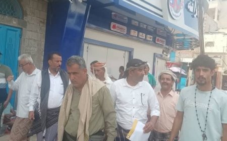مكتب الصناعة في خور مكسر ينفذ حملة رقابية واسعة ويضبط مخالفات سعرية وسلع منتهية الصلاحية