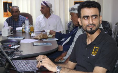 الإنقاذ الدولية تنسق مع سلطات أبين لتحسين البرامج الإنسانية
