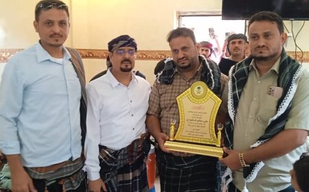 تنصيب الدكتور أحمد يسلم حنش شيخاً لقبيلة آل داؤود بيافع كلد وسط حضور قبلي وشعبي واسع