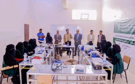 أمين عام شبوة يدشن دورات تدريبية مهنية للنساء في شبوة بتمويل من مركز الملك سلمان للإغاثة
