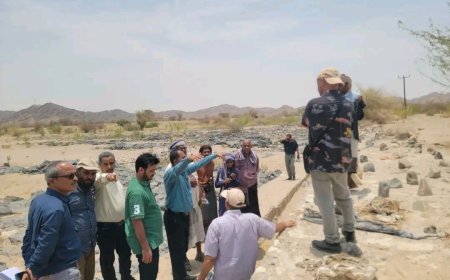 فريق وحدة التغيرات المناخية بوزارة المياه والبيئة يزور مديرية نصاب لتقيّيم الأضرار البيئية