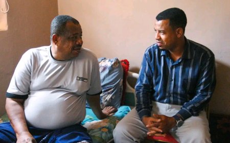 انتقالي حضرموت يطمئن على صحة رئيس اتحاد كرة القدم بساحل حضرموت