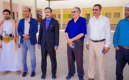 المحافظ بن الوزير يفتتح روضة أطفال نموذجية بمدينة عتق بتمويل إماراتي