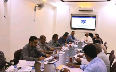 مجلس جامعة شبوة يُقر التقويم الجامعي للعام الجديد ويدعو الحكومة لاعتماد درجات الكادر الأكاديمي
