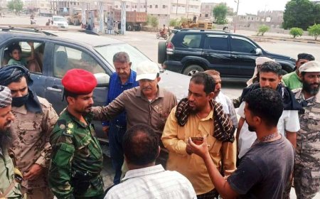 حملة مشتركة لانتقالي أبين والسلطة المحلية خنفر والحزام الأمني لمراقبة الأسعار وضبط المخالفين في مدينة جعار