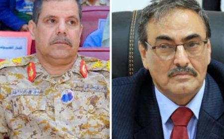 قائد محور عتق يعزي الأمين العام للمجلس المحلي في وفاة شقيقه
