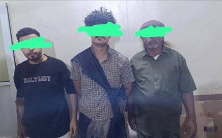 بتوجيهات العميد الربيعي.. الحزام الأمني يشن حملة ضد السوق السوداء للعملات في الشيخ عثمان