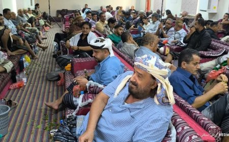 بعد طول غياب.. مجلس تنسيق أبناء يافع - عدن يحتفي باللواء الركن طيار قاسم عبدالرب العفيف