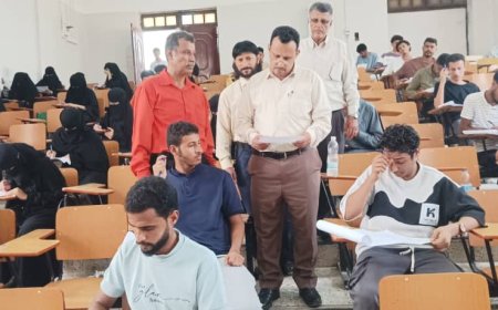 كلية العلوم الإدارية بجامعة عدن تدشن امتحانات الفصل الدراسي الثاني