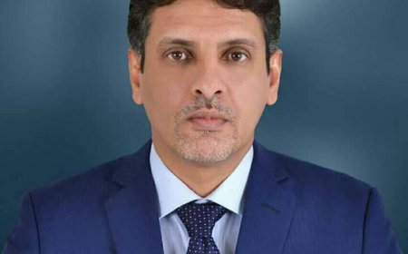 الشيخ راجح باكريت يعزي في وفاة الشيخ علي محمد مصدع العمري (معليوتن)