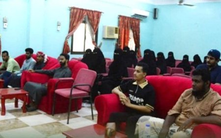 مؤسسة الصندوق الخيري بالشراكة مع نقابة المهندسين اليمنيين تقيمان ندوة تعريفية حول التدريب الميداني وكتابة السيرة الذاتية والترويج الذاتي بوسائل التواصل الاجتماعي