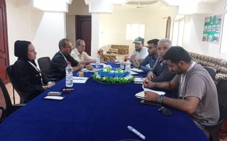 مكتب تنسيق الأعمال المتعلقة بالألغام (YMACC) يعقد اجتماعًا استثنائيًا مع منظمة "هالوترست"
