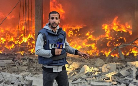 استشهاد انس الشريف ومحمد قريقع مراسلي قناة الجزيرة بنيران الاحتلال الصهيوني في قطاع غزة