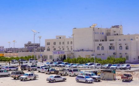 مساعدات إماراتية تنتشل شبوة من أعباء حرب الخدمات