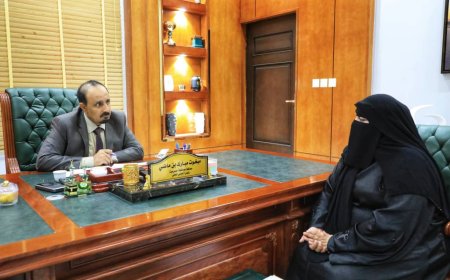 محافظ حضرموت يبحث التحضيرات لتدشين الدراسة بمركز المكلا للتوحد للعام الدراسي الجديد