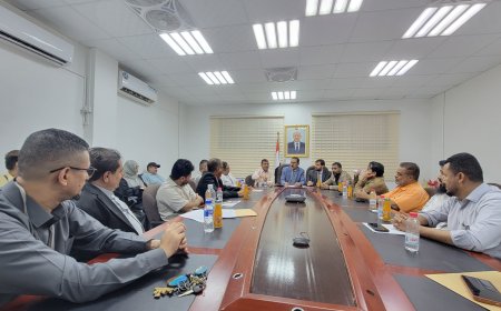 اجتماع يناقش تخفيض أسعار وجبات المطاعم في عدن