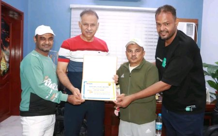 الجاوي يكرم ابطال بطولة الملاكمة الثانية للناشئين بعدن