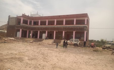 الضالع.. مدير التربية والتعليم بقعطبة يدشن حملة تحفيزية للمجتمع حول العام الدراسي الجديد بمنطقة مريس 