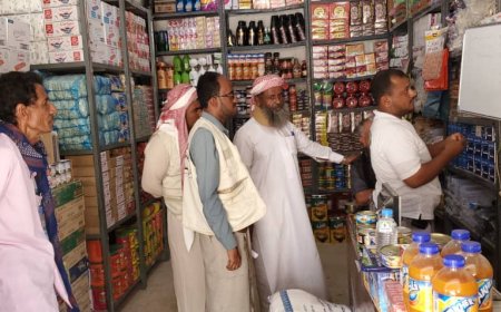 تتواصل حملة الرقابة على التجار و المحلات و الزام الجميع بالبيع بالسعر الجديد بمديرية القطن