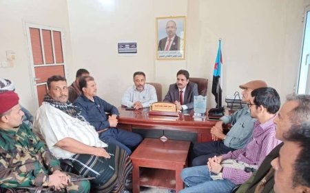 فريق التوجيه والرقابة الرئاسي يصل أبين ويلتقي رئيس تنفيذية انتقالي المحافظة