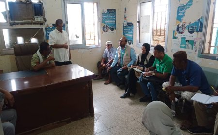 زيارة ميدانية لوفد من منظمة ادرا لمستشفى مديرية الملاح بلحج