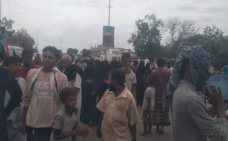 مسيرة جماهيرية في أبين ،نصرة لغزة وتنديدٱ بجرائم الاحتلال الصهيوني