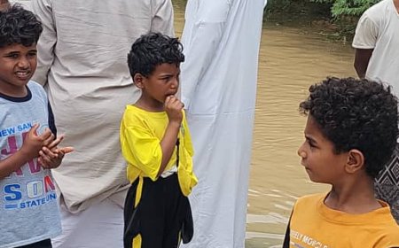 مدير عام مديرية السوم يتفقد الأضرار التب خلفتها الأمطار والسيول