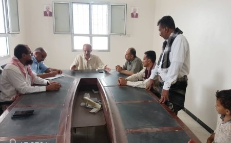 المسيمير تشهد مراسيم تسليم واستلام بين مدير العام السلف والخلف