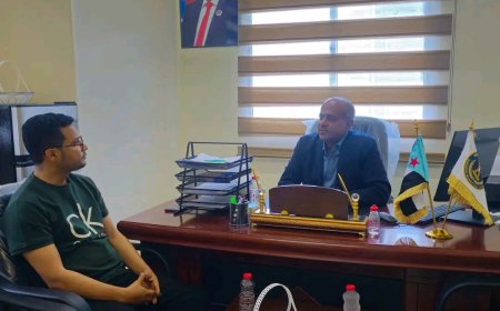 الخليفي يطّلع على أوضاع الشباب والرياضة بوادي حضرموت ويؤكد على أهمية التنسيق المشترك