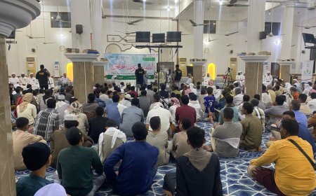 وكيل حضرموت الجيلاني يكرم خريجي الدكتوراة والمراكز العلمية وأوائل البرامج والدورات الصيفية