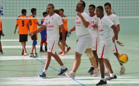 بحضور رئيس الاتحاد اليمني للكرة الطائرة حسين موسى.. الميناء والتضامن يحييان أربعينية الكابتن أحمد الجبيلي في عتق