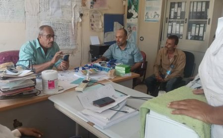 لحج.. مدير عام المسيمير يزور مكتب الصحة ويطلع على الخدمات الطبية المقدمة للمواطنين