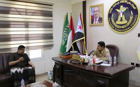 العميد المحمدي يلتقي مدير عام مكتب السياحة بساحل حضرموت