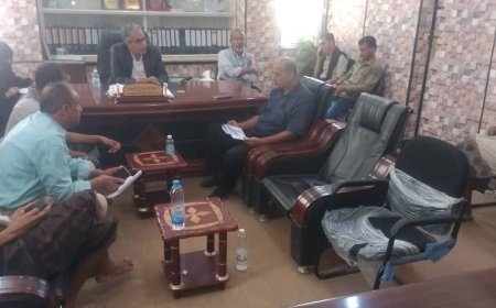 مدير عام عتق يناقش مع الإحصاء تنفيذ المسوح الاقتصادية السنوية للعام الحالي