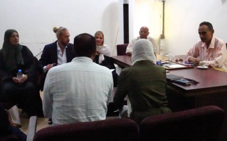 مدير عام مستشفى الأمراض النفسية والعصبية بعدن يلتقي مسؤول إدارة الصحة في الخارجية الهولندية والوفد المرافق له