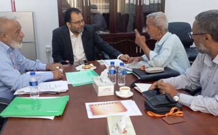 الكاف يلتقي قيادة الجمعية الوطنية للبحث العلمي ويبحث سُبل دعم مشاريع التنمية بعد كارثة السيول