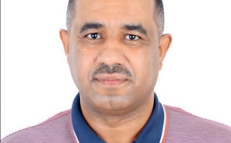 مفاجأة من العيار الثقيل بشأن مستقبل الريال اليمني.. خبير اقتصادي بارز يعلن نهاية المضاربة