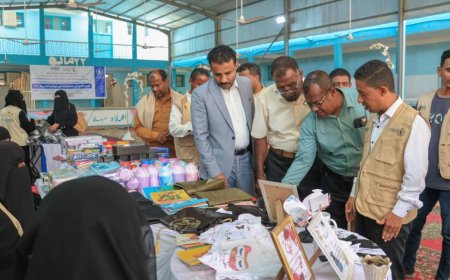 ائتلاف الخير ينظم بازاراً تسويقياً للمستفيدات من مشروع (من الغذاء إلى الصمود) بمديرية تريم