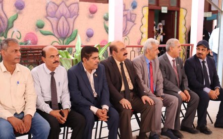 فريق التوجيه والرقابة الرئاسي ومحافظ حضرموت يدشنون العام الدراسي الجديد بالمحافظة