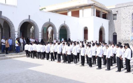 مدير عام دارسعد يدشن العام الدراسي الجديد 2025-2026 في مدارس المديرية