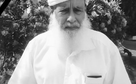 مدير عام رضوم يعزي في وفاة الشيخ أحمد القنع المطهافي