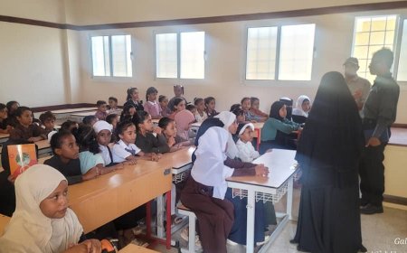 لحج.. مدير عام المسيمير يدشن العام الدراسي الجديد 2025 - 2026