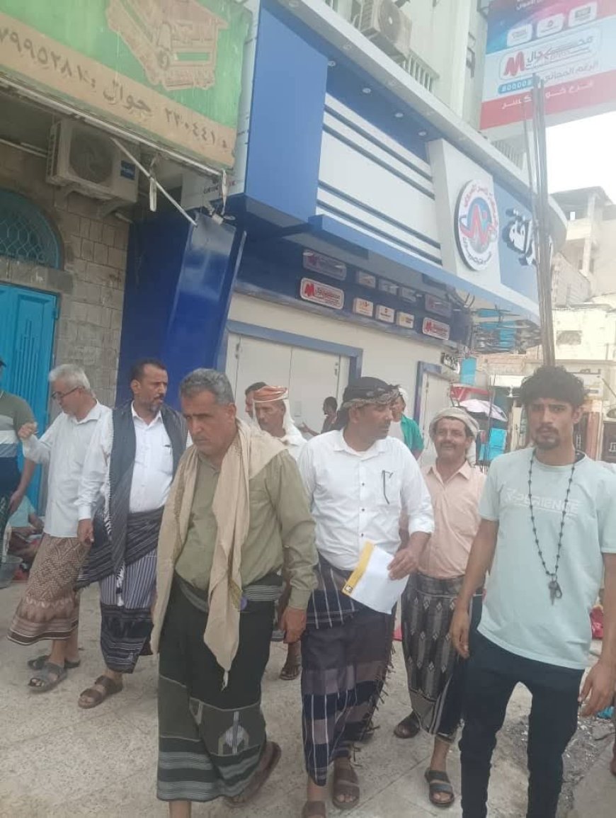 مكتب الصناعة في خور مكسر ينفذ حملة رقابية واسعة ويضبط مخالفات سعرية وسلع منتهية الصلاحية