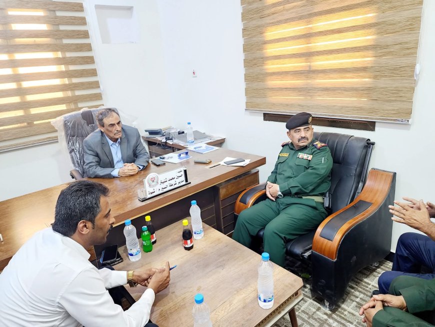 شرطة شبوة تتخذ خطوات للمساهمة في تنظيم حركة المرور وتقليل حوادث السير بمدينة عتق