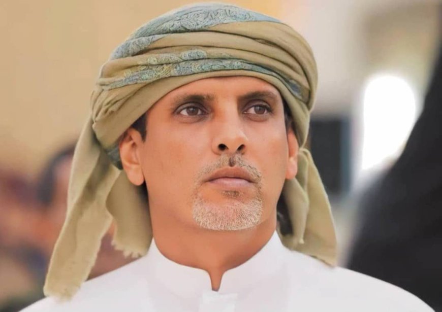 الشيخ راجح باكريت يُعزي في وفاة الشيخ علي سعيد علي الشماسي المجيبي