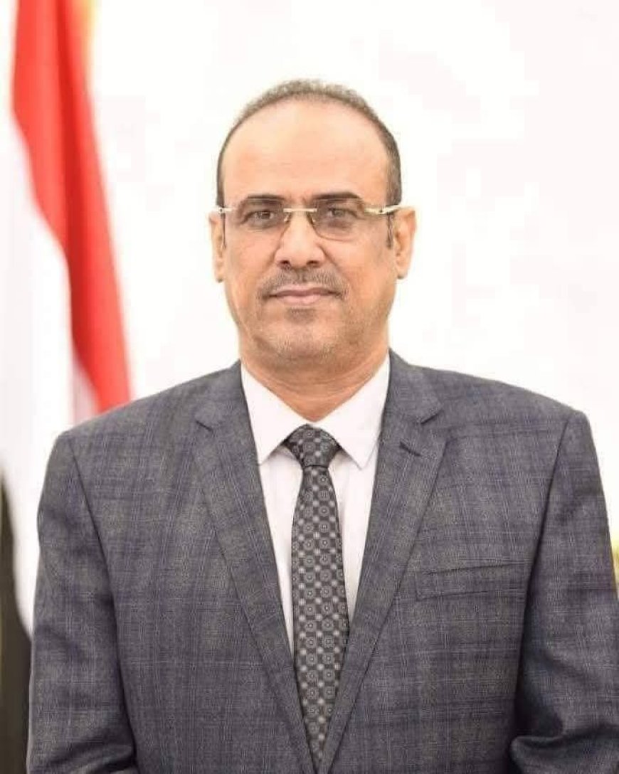 الميسري يعزي بوفاة نجل العميد الخضر قاسم الشعوي الذي رحل بعد معاناة مع المرض